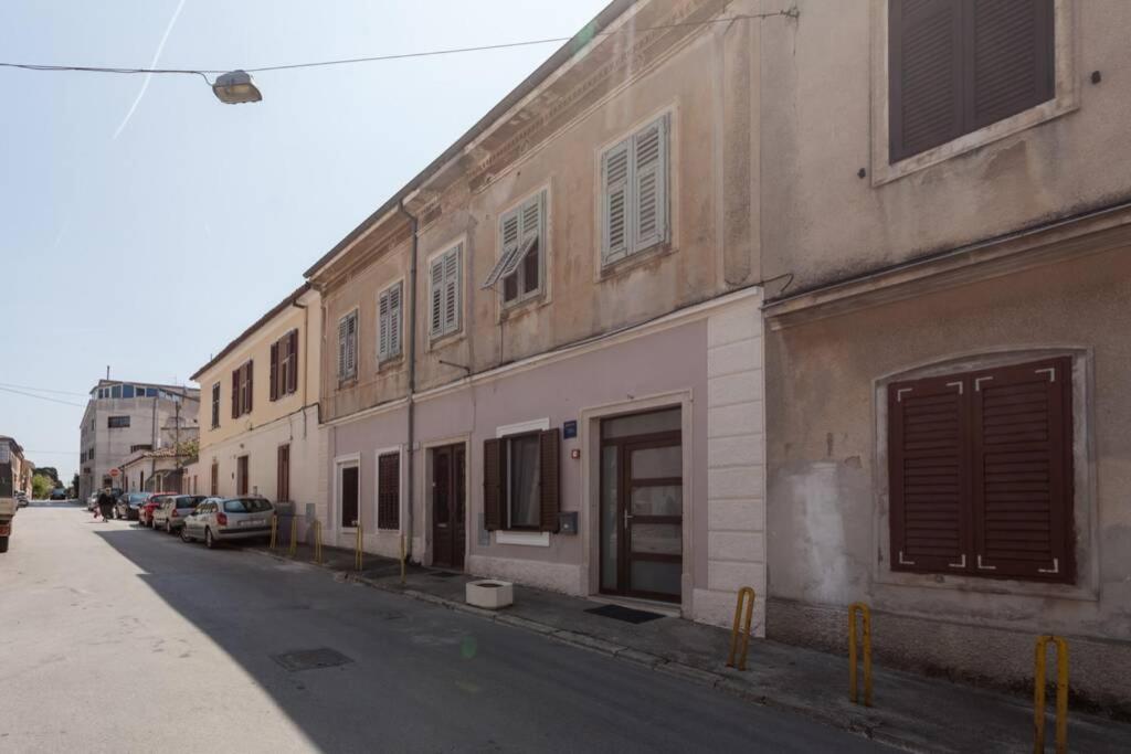 Apartman Luna Appartement Pula Buitenkant foto