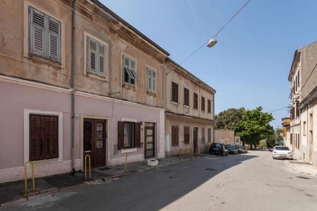 Apartman Luna Appartement Pula Buitenkant foto